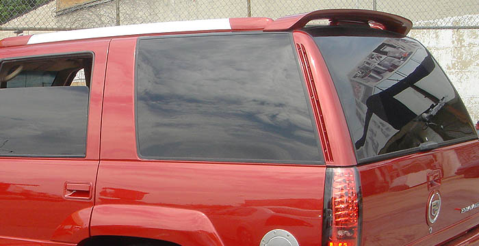 Custom GMC Denali Roof Wing  SUV/SAV/Crossover (1999 - 2001) - $290.00 (Manufacturer Sarona, Part #GM-001-RW)